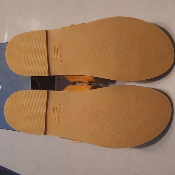 NWOT Cole Haan Slide Sandal - Picture 2 of 5